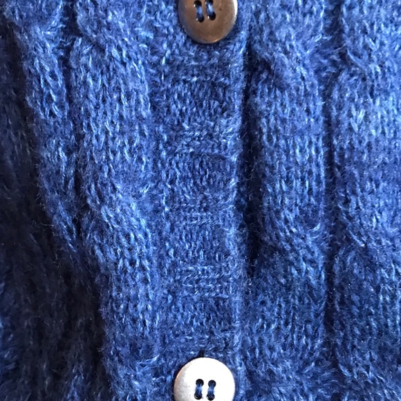 Knit Knit (cable) sweater condition,luscious style - Picture 6 of 6